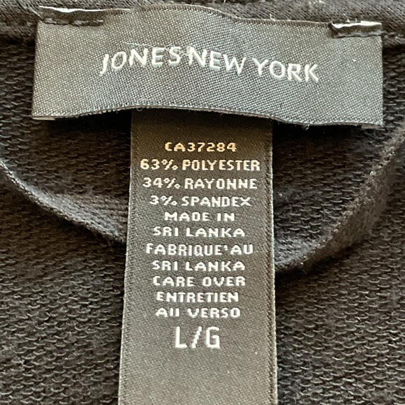Jones,New York, Black Super Soft Hooded  Cover Up . - Picture 9 of 9
